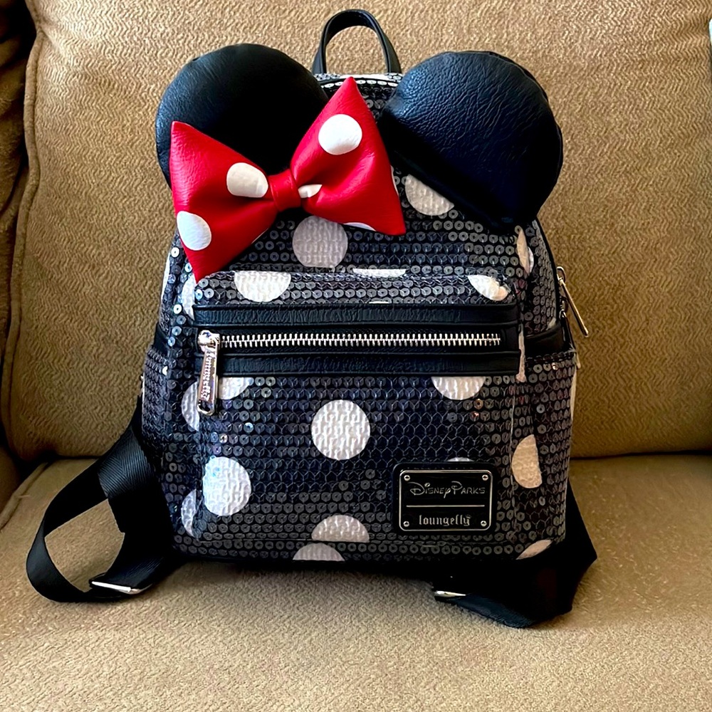 DisneyParks Loungefly sequined Minnie Mouse backpack